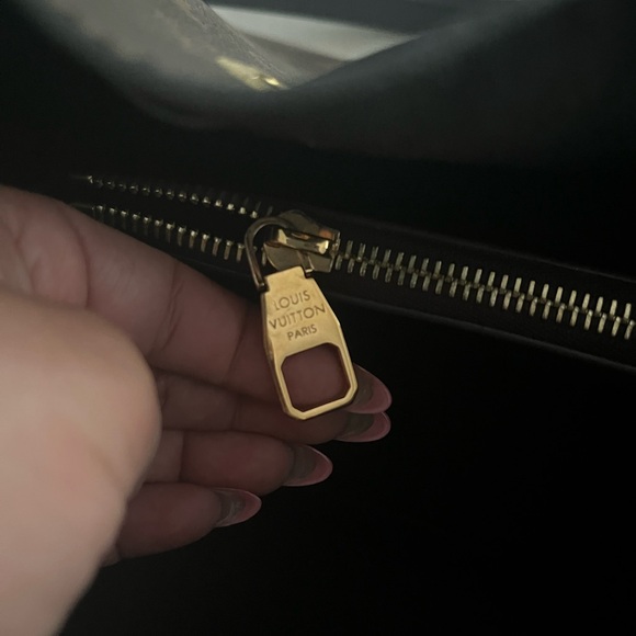 Louis Vuitton NéoNoé MM - Picture 7 of 9